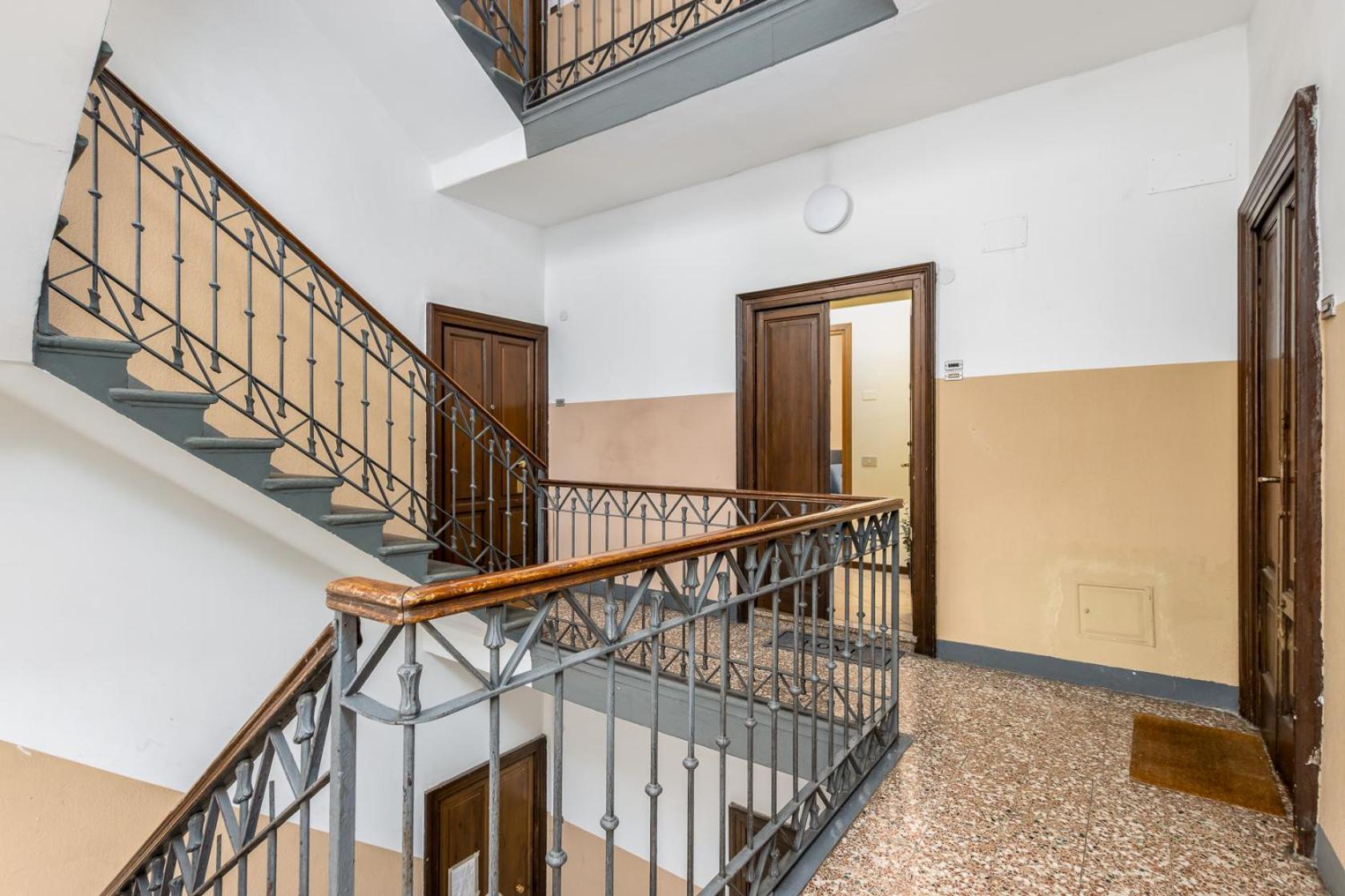 - Near Downtown - Bergamo Central Stay Экстерьер фото
